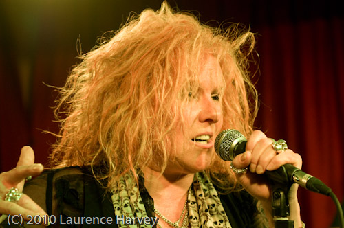 Nikki Lamborn, vocals