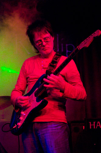 Mick Slattery (guitar)