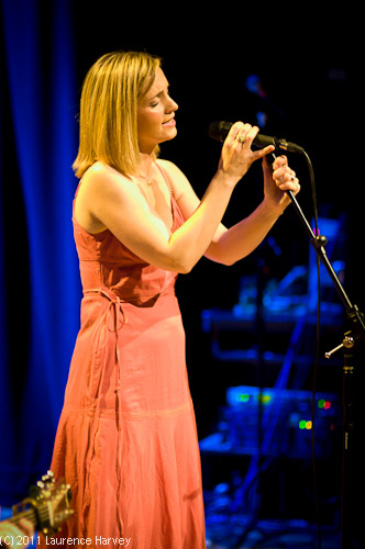 Cara Dillon on vocals