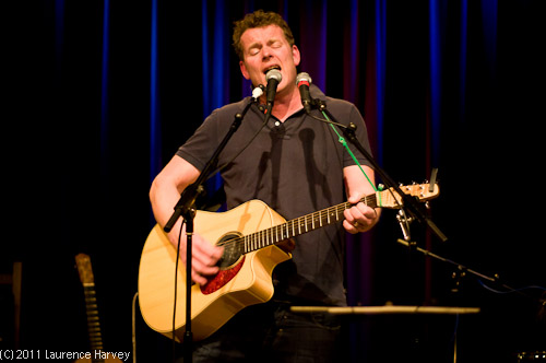 Nigel Clark on vocals & acoustic guitar