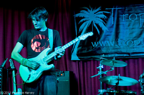 Jay Tamkin on guitar
