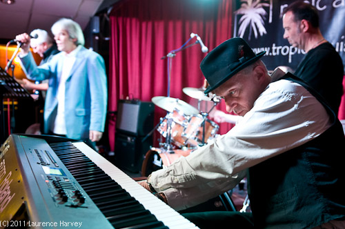 Storm Warning with Ian Salisbury on keyboards