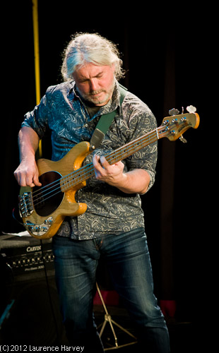 Mike Allin, Bass & Vocals