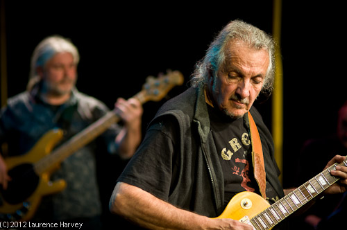 Cliff Gater, Guitar & Vocals