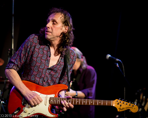 Geoff Grange on guitar
