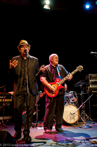 David Raphael on harmonica & Nick Hyde on guitar