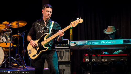 Derek White on bass & Ian Salisbury on keys