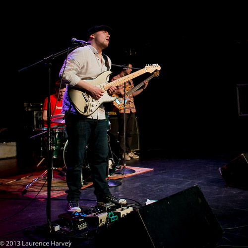 Mitch Laddie on guitar & vocals