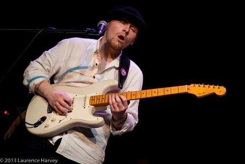Mitch Laddie on guitar & vocals
