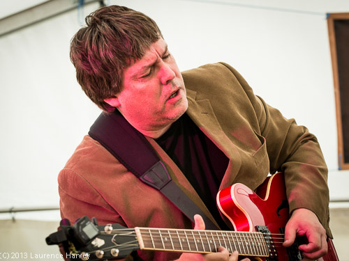 The Shufflepack - Joe Nethercoat on guitar