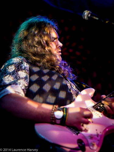 Tom Killner on guitar & vocals (The Tom Killner Band)