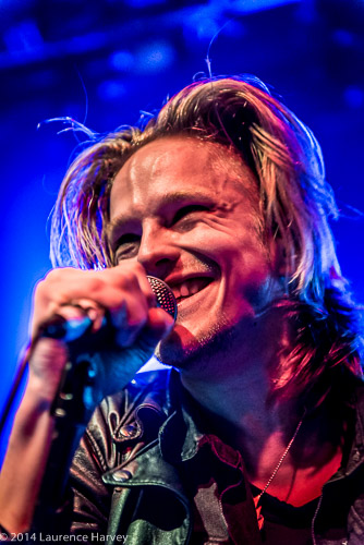 Erik Grönwall on vocals