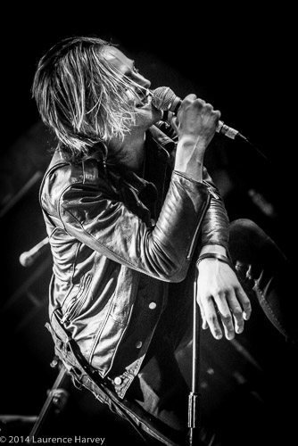 Erik Grönwall on vocals