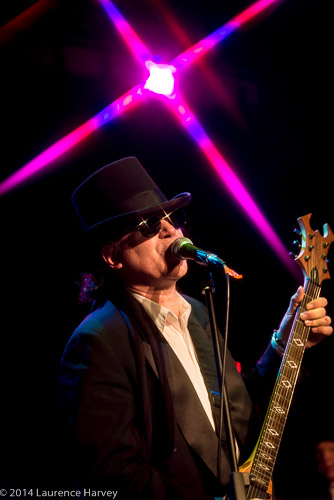 Russell 'Hitman' Alexander on guitar & vocals