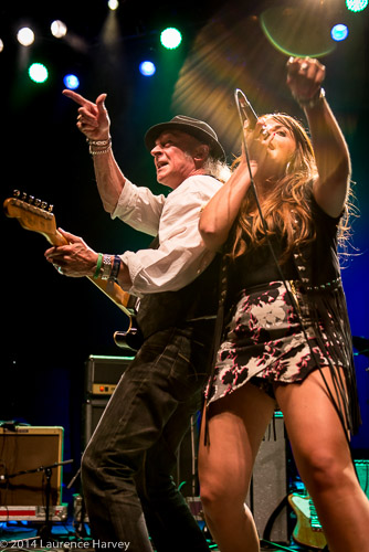 Del Bromham of Stray with Cherry Lee Mewis