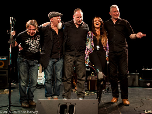 Cherry Lee Mewis & her band take their final bow