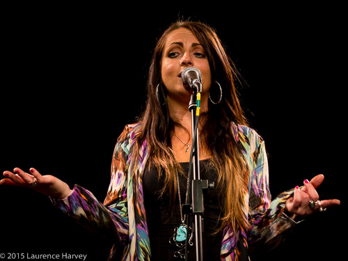 Cherry Lee Mewis on vocals