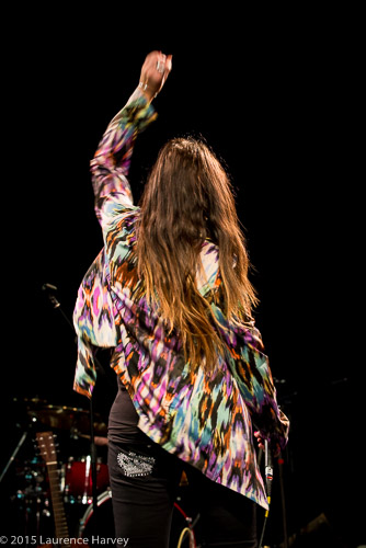 Cherry Lee Mewis on vocals