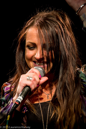 Cherry Lee Mewis on vocals