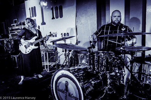 Chantel McGregor on guitar & vocals, Keith McPartling on drums