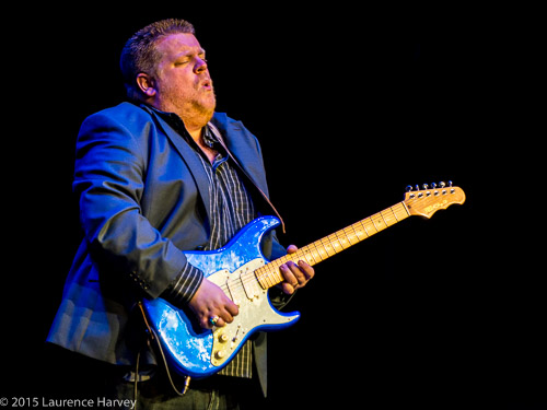 Danny Bryant on guitar & vocals