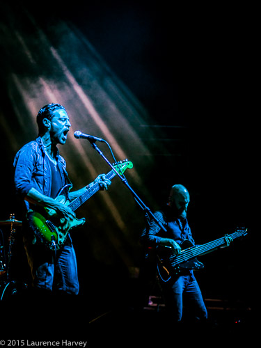 Dan Patlansky on guitar & vocals (Clint Warren Falconer on bass)