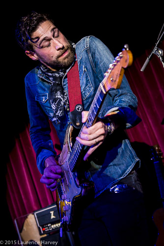Dan Patlansky on guitar & vocals