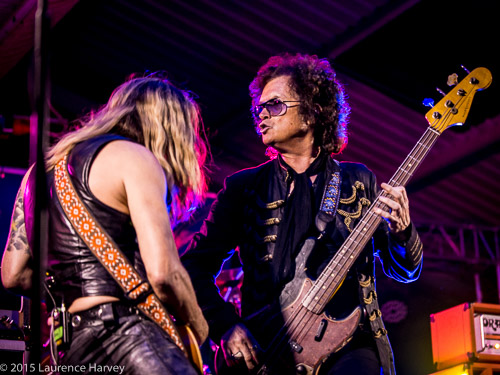 Glenn Hughes on vocals & bass, Doug Aldrich on guitar