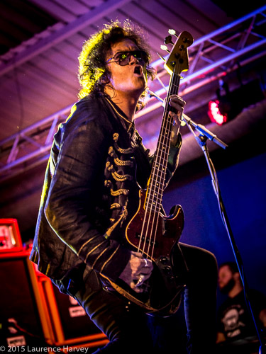 Glenn Hughes on vocals & bass