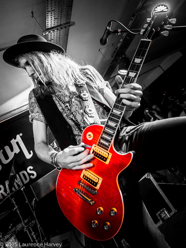 Andreas Eriksson on lead guitar