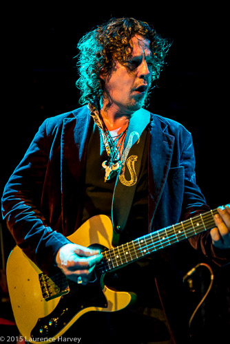 Ian Siegal on guitar & vocals
