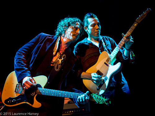 Ian Siegal on guitar & vocals, Dusty Ciggaar on guitar