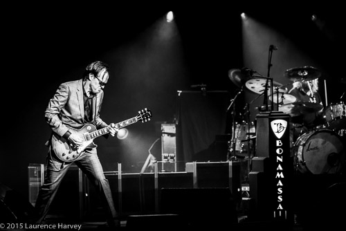 Joe Bonamassa on guitar & vocals
