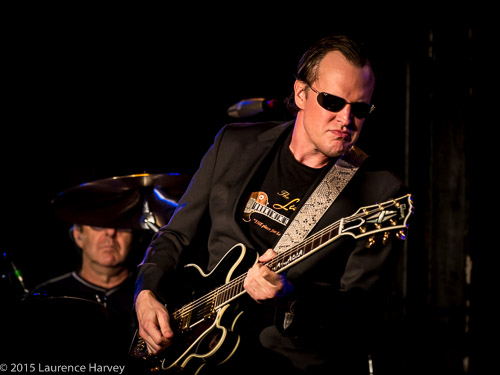 Joe Bonamassa on guitar & vocals
