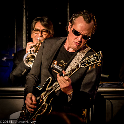 Joe Bonamassa on guitar, Lee Thorburg on trumpet