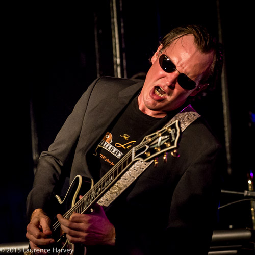 Joe Bonamassa on guitar & vocals