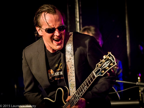 Joe Bonamassa on guitar & vocals