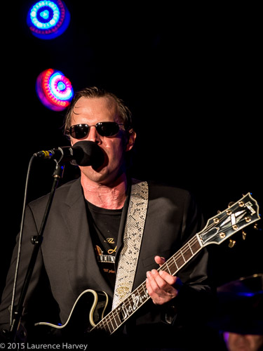 Joe Bonamassa on guitar & vocals