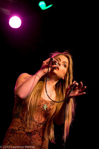 Jo Harman on vocals