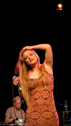 Jo Harman on vocals