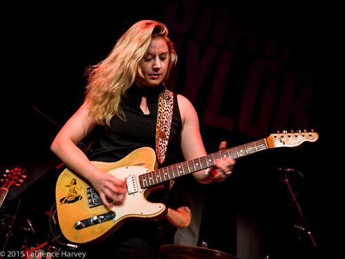 Joanne Shaw Taylor on guitar & vocals