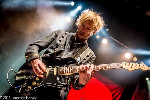 Kenny Wayne Shepherd on guitar