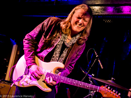 Matt Schofield on guitar & vocals