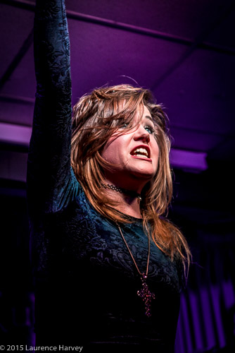 Jane Pearce on lead vocals