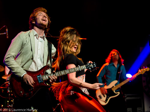Alex Butler on guitar & Jane Pearce on lead vocals