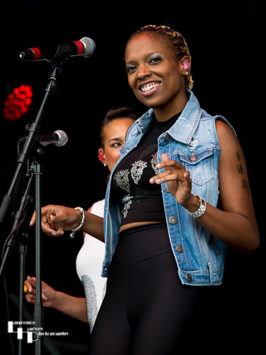 Soul II Soul backing vocalist