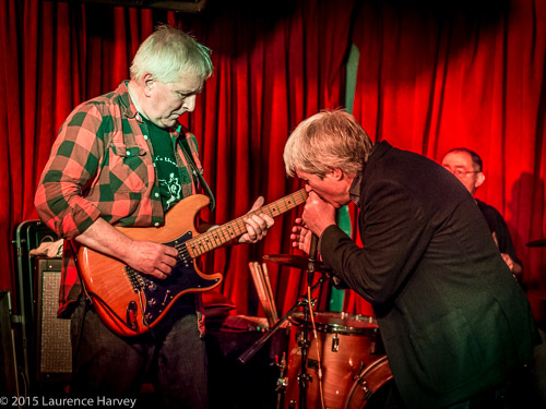 Bob Moore on guitar & Stuart 'Son' Maxwell on vocals