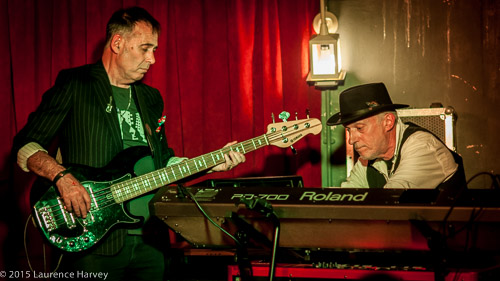 Derek White on bass & Ian Salisbury on keys