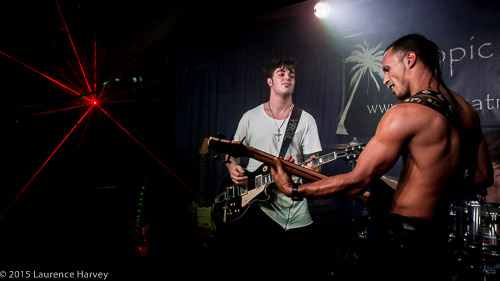 Virgil McMahon on vocals & guitar, Joel Wildgoose on bass