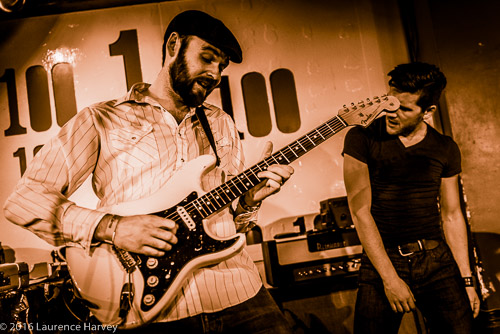 Paul Muir on vocals & Paul Turley on guitar